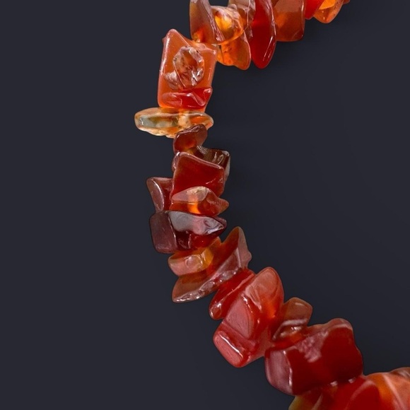 Carnelian Agate Crystal Bead Bracelet - Picture 3 of 6
